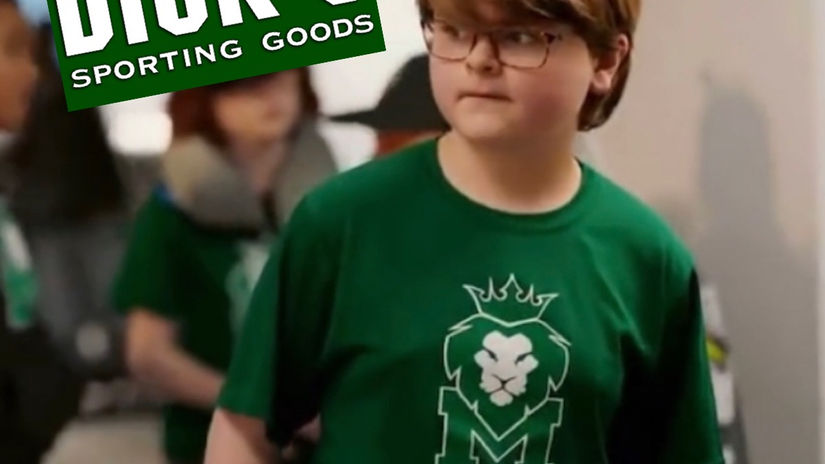 Dick's Sporting Goods "Baggage" National Commerical with Charles Barkley